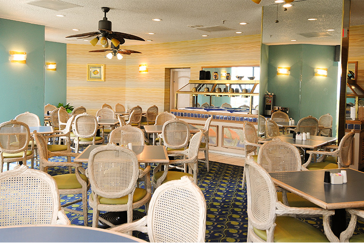 Located in the Breakers Boutique Tower, the Market Restaurant serves a complimentary deluxe continental breakfast for our guest staying at the Boutique Tower. Enjoy breath-taking ocean sunrises to start your fun filled day!