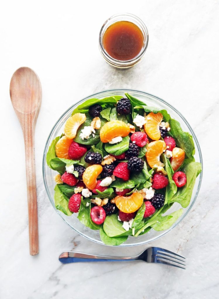 Berry Orange Spinach Salad