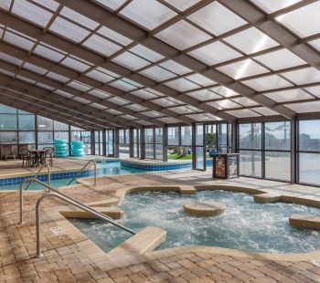Indoor Hot Tub & Lazy River at the Paradise Building